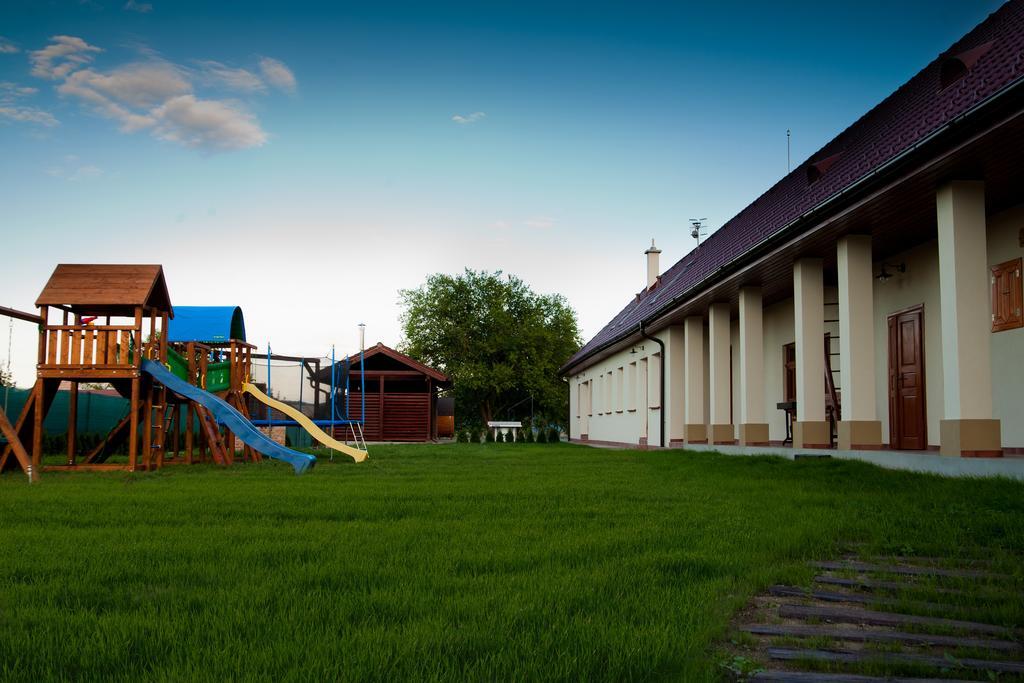 Farmaobeckov Sk Apartment Exterior photo